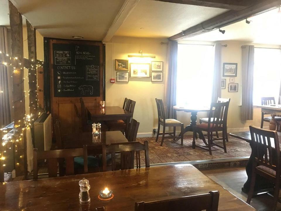 The Bear Inn Hodnet Exteriör bild